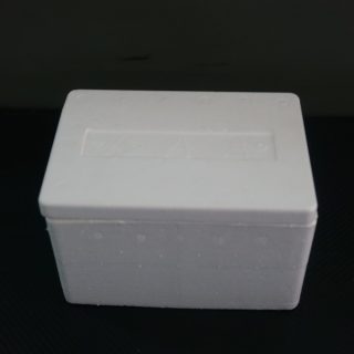 Thùng Xốp (thùng nhỏ mini) T10 19.7cm x 13.7cm x 12.2cm Giá / Size Thùng Xốp Thùng Xốp Như Phương T10 19.7cm x 13.7cm x 12.2cm Thùng Xốp (thùng nhỏ mini) T10 19.7cm x 13.7cm x 12.2cm Giá / Size Thùng Xốp Thùng Xốp Như Phương T10 19.7cm x 13.7cm x 12.2cm